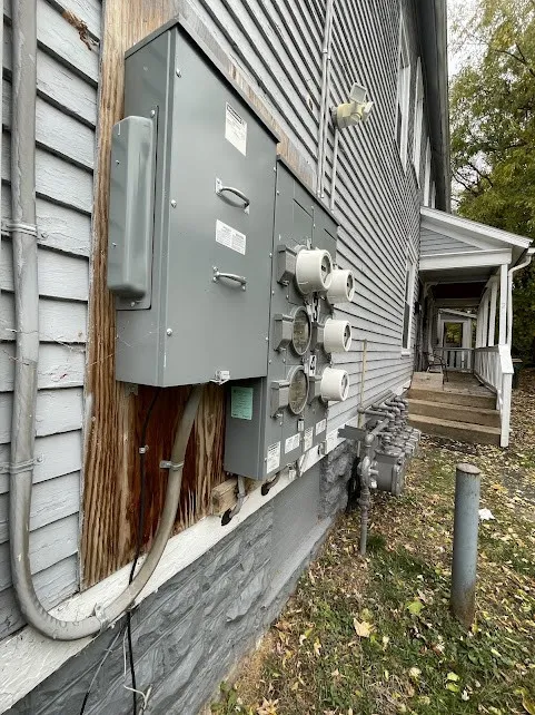 22 Lime Street, Rochester, New York 14606, Rochester, New York 14606, 4 Bedrooms Bedrooms, ,4 BathroomsBathrooms,Residential,For Sale,22 Lime Street, Rochester, New York 14606,0,R1649666