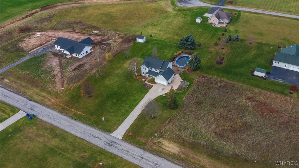 1258 Lake Pointe Drive, Newfane, New York 14008, Newfane, New York 14008, 4 Bedrooms Bedrooms, 8 Rooms Rooms,2 BathroomsBathrooms,Residential,For Sale,1258 Lake Pointe Drive, Newfane, New York 14008,0,B1649961