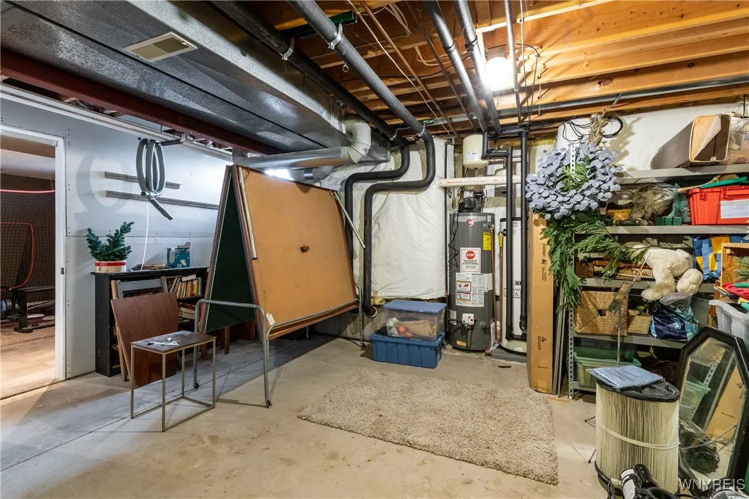 1258 Lake Pointe Drive, Newfane, New York 14008, Newfane, New York 14008, 4 Bedrooms Bedrooms, 8 Rooms Rooms,2 BathroomsBathrooms,Residential,For Sale,1258 Lake Pointe Drive, Newfane, New York 14008,0,B1649961