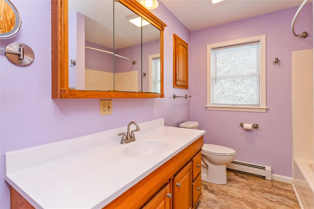 7625 Hallock Road, East Bloomfield, New York 14469, East Bloomfield, New York 14469, 4 Bedrooms Bedrooms, 9 Rooms Rooms,2 BathroomsBathrooms,Residential,For Sale,7625 Hallock Road, East Bloomfield, New York 14469,0,R1644561
