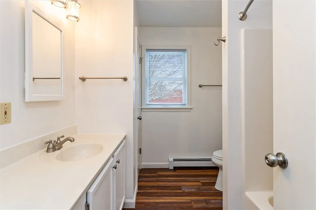 Primary Suite Bathroom
