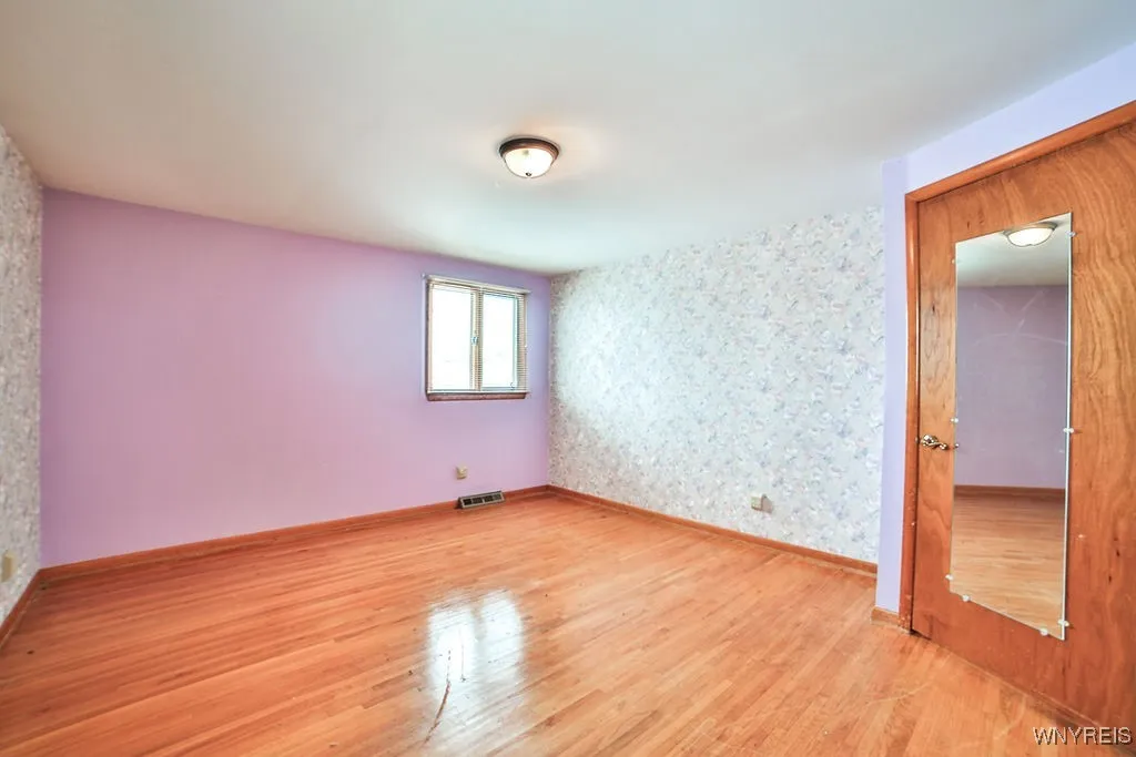 50 Mary Lou Lane, Cheektowaga, New York 14043, Cheektowaga, New York 14043, 2 Bedrooms Bedrooms, 5 Rooms Rooms,1 BathroomBathrooms,Residential,For Sale,50 Mary Lou Lane, Cheektowaga, New York 14043,0,B1649758