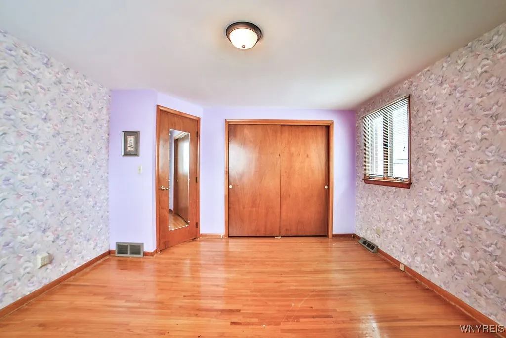 50 Mary Lou Lane, Cheektowaga, New York 14043, Cheektowaga, New York 14043, 2 Bedrooms Bedrooms, 5 Rooms Rooms,1 BathroomBathrooms,Residential,For Sale,50 Mary Lou Lane, Cheektowaga, New York 14043,0,B1649758