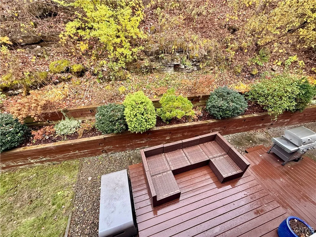 116 Peridot Drive, Camillus, New York 13219, Camillus, New York 13219, 3 Bedrooms Bedrooms, 9 Rooms Rooms,2 BathroomsBathrooms,Residential,For Sale,116 Peridot Drive, Camillus, New York 13219,0,S1650004