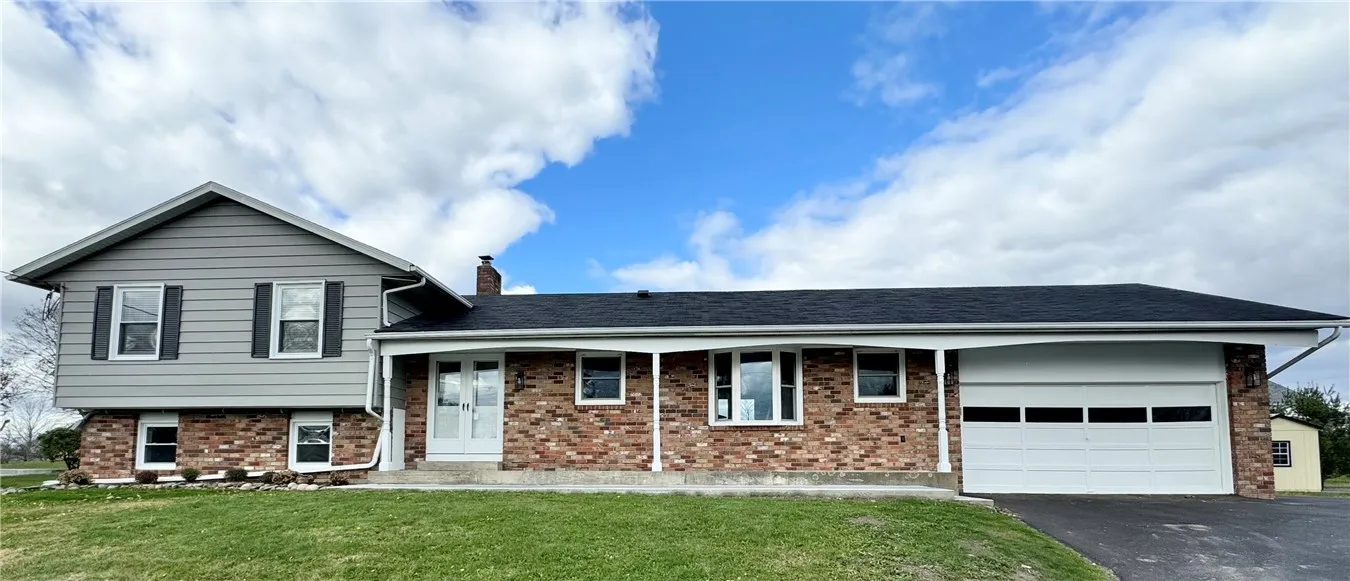 133 Lincoln Road, Horseheads, New York 14845, Horseheads, New York 14845, 4 Bedrooms Bedrooms, 10 Rooms Rooms,3 BathroomsBathrooms,Residential Lease,For Rent,133 Lincoln Road, Horseheads, New York 14845,0,R1650476