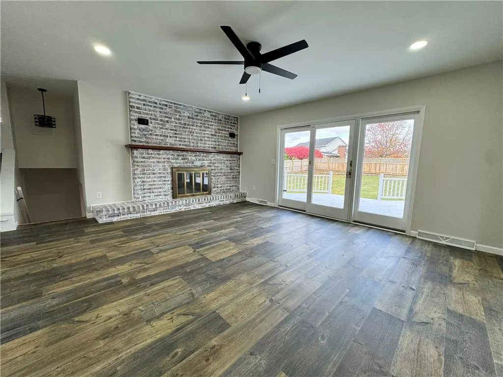 133 Lincoln Road, Horseheads, New York 14845, Horseheads, New York 14845, 4 Bedrooms Bedrooms, 10 Rooms Rooms,3 BathroomsBathrooms,Residential Lease,For Rent,133 Lincoln Road, Horseheads, New York 14845,0,R1650476