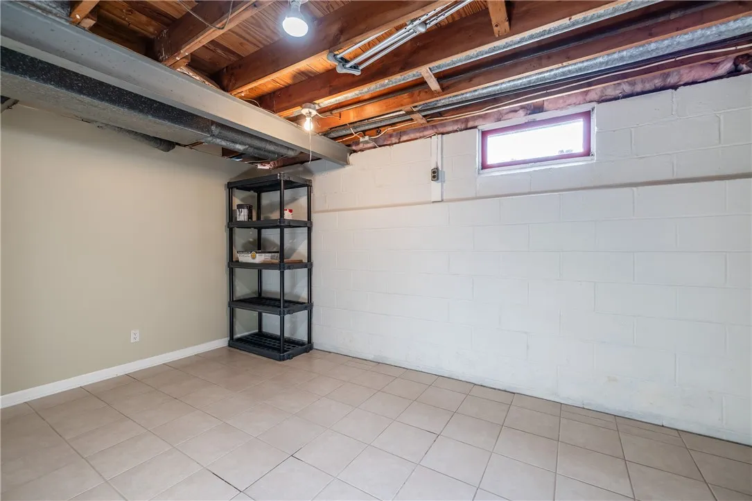 4314 Mount Read Boulevard, Greece, New York 14616, Greece, New York 14616, 3 Bedrooms Bedrooms, 5 Rooms Rooms,1 BathroomBathrooms,Residential,For Sale,4314 Mount Read Boulevard, Greece, New York 14616,0,R1649507