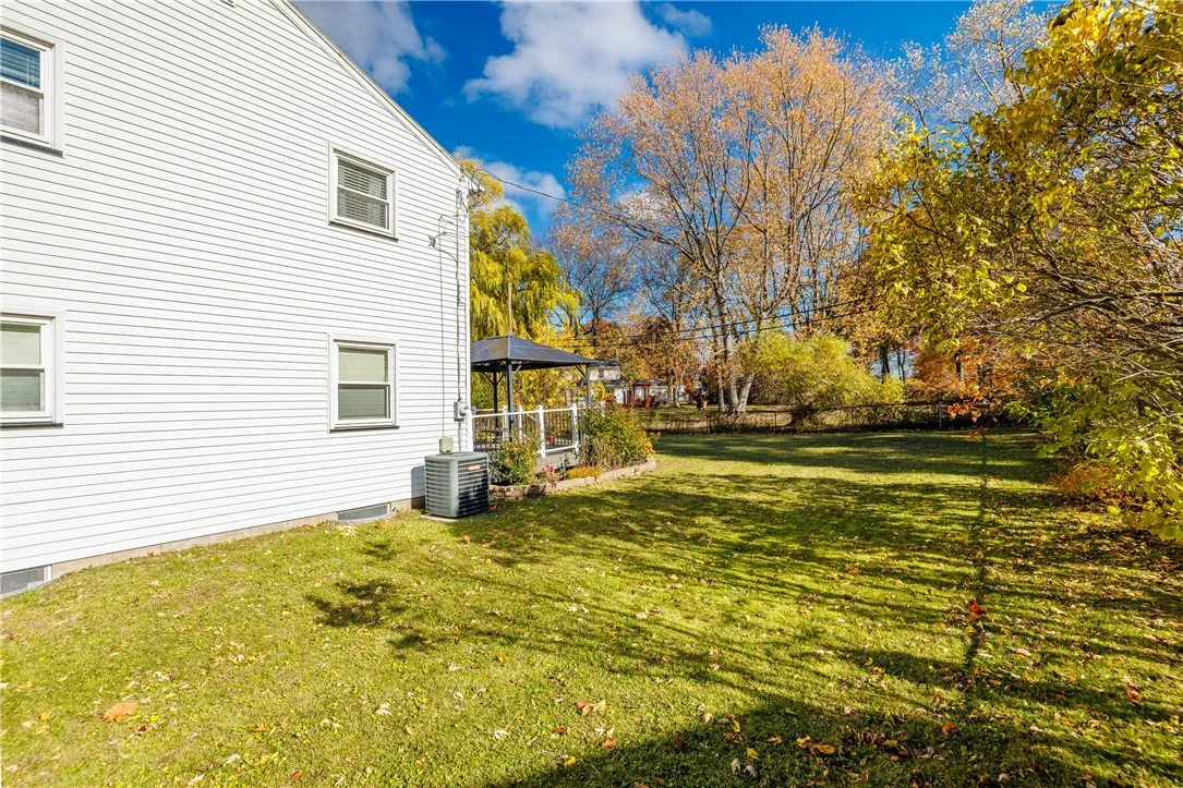 4314 Mount Read Boulevard, Greece, New York 14616, Greece, New York 14616, 3 Bedrooms Bedrooms, 5 Rooms Rooms,1 BathroomBathrooms,Residential,For Sale,4314 Mount Read Boulevard, Greece, New York 14616,0,R1649507