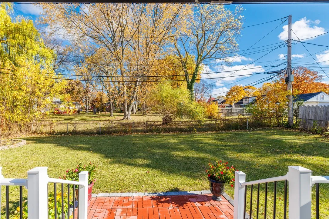 4314 Mount Read Boulevard, Greece, New York 14616, Greece, New York 14616, 3 Bedrooms Bedrooms, 5 Rooms Rooms,1 BathroomBathrooms,Residential,For Sale,4314 Mount Read Boulevard, Greece, New York 14616,0,R1649507