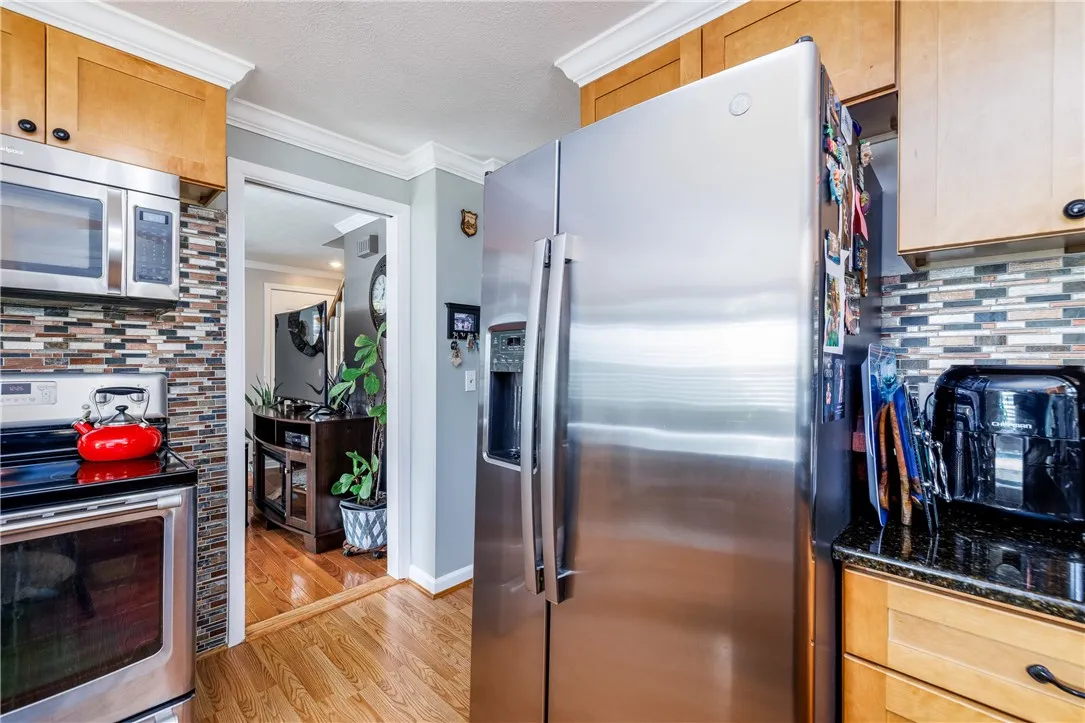 4314 Mount Read Boulevard, Greece, New York 14616, Greece, New York 14616, 3 Bedrooms Bedrooms, 5 Rooms Rooms,1 BathroomBathrooms,Residential,For Sale,4314 Mount Read Boulevard, Greece, New York 14616,0,R1649507