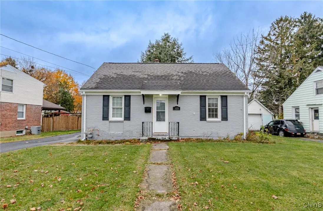 125 Riverview Parkway South, Rome, New York 13440, Rome, New York 13440, 3 Bedrooms Bedrooms, 6 Rooms Rooms,1 BathroomBathrooms,Residential,For Sale,125 Riverview Parkway South, Rome, New York 13440,0,S1650118