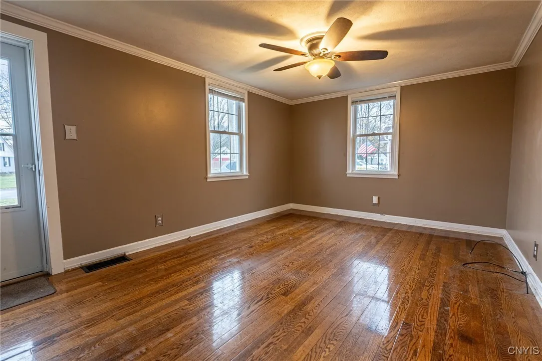 125 Riverview Parkway South, Rome, New York 13440, Rome, New York 13440, 3 Bedrooms Bedrooms, 6 Rooms Rooms,1 BathroomBathrooms,Residential,For Sale,125 Riverview Parkway South, Rome, New York 13440,0,S1650118