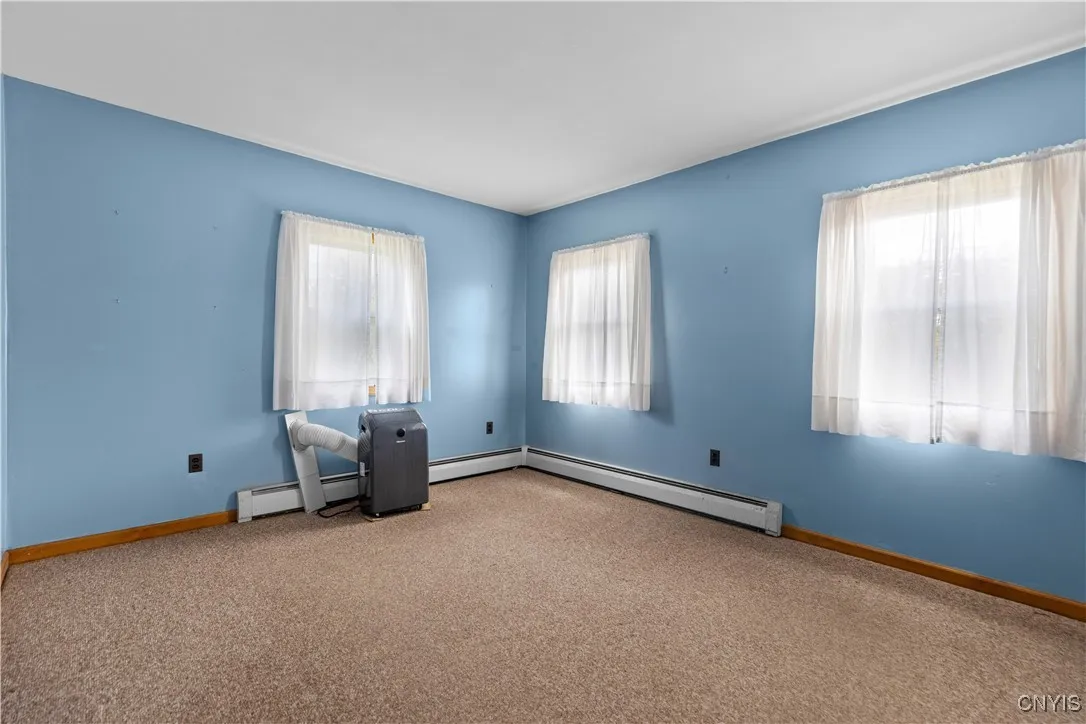 73 Norton Avenue, Kirkland, New York 13323, Kirkland, New York 13323, 3 Bedrooms Bedrooms, ,3 BathroomsBathrooms,Residential,For Sale,73 Norton Avenue, Kirkland, New York 13323,0,S1647899