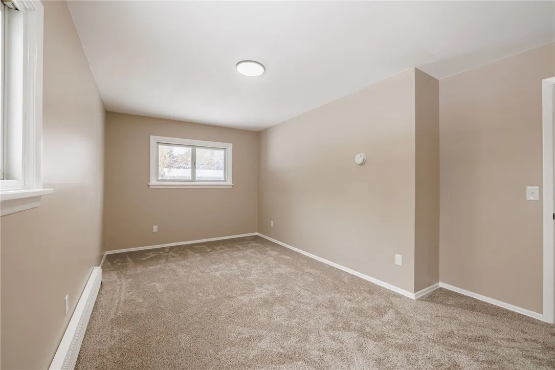 43 Longsworth Drive, Penfield, New York 14625, Penfield, New York 14625, 4 Bedrooms Bedrooms, 8 Rooms Rooms,2 BathroomsBathrooms,Residential,For Sale,43 Longsworth Drive, Penfield, New York 14625,0,R1650333