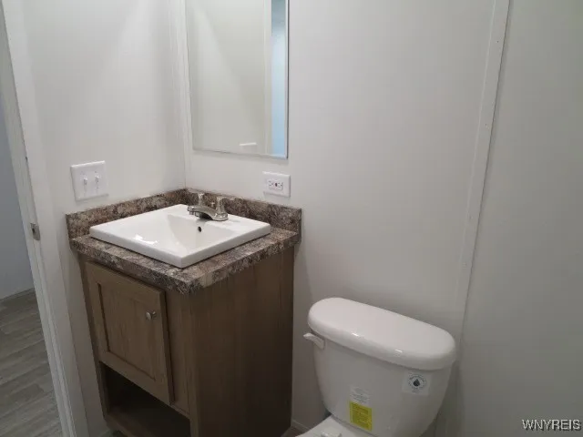 Nice vanity & sink & linen closet also...