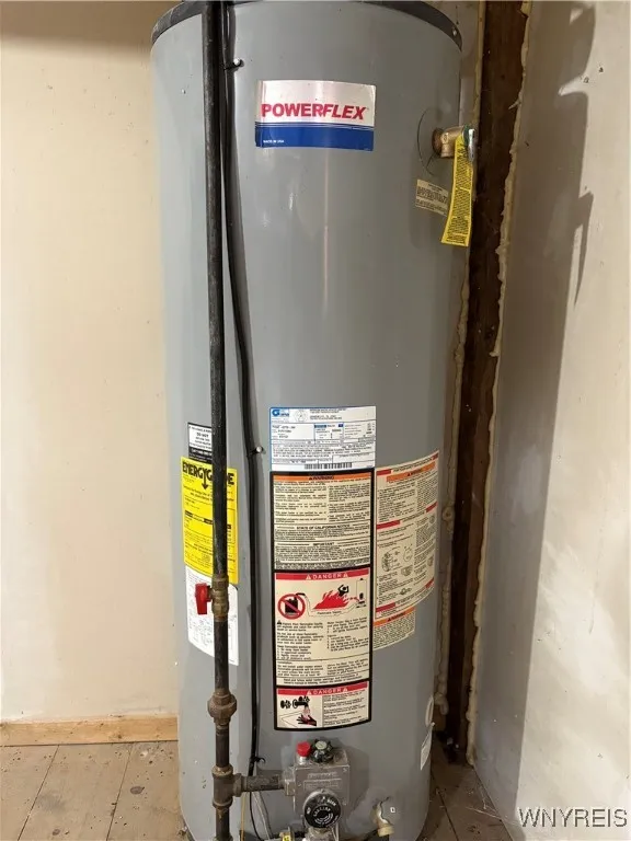 104 Market Street, Attica, New York 14011, Attica, New York 14011, 2 Bedrooms Bedrooms, 7 Rooms Rooms,1 BathroomBathrooms,Residential,For Sale,104 Market Street, Attica, New York 14011,0,B1650436