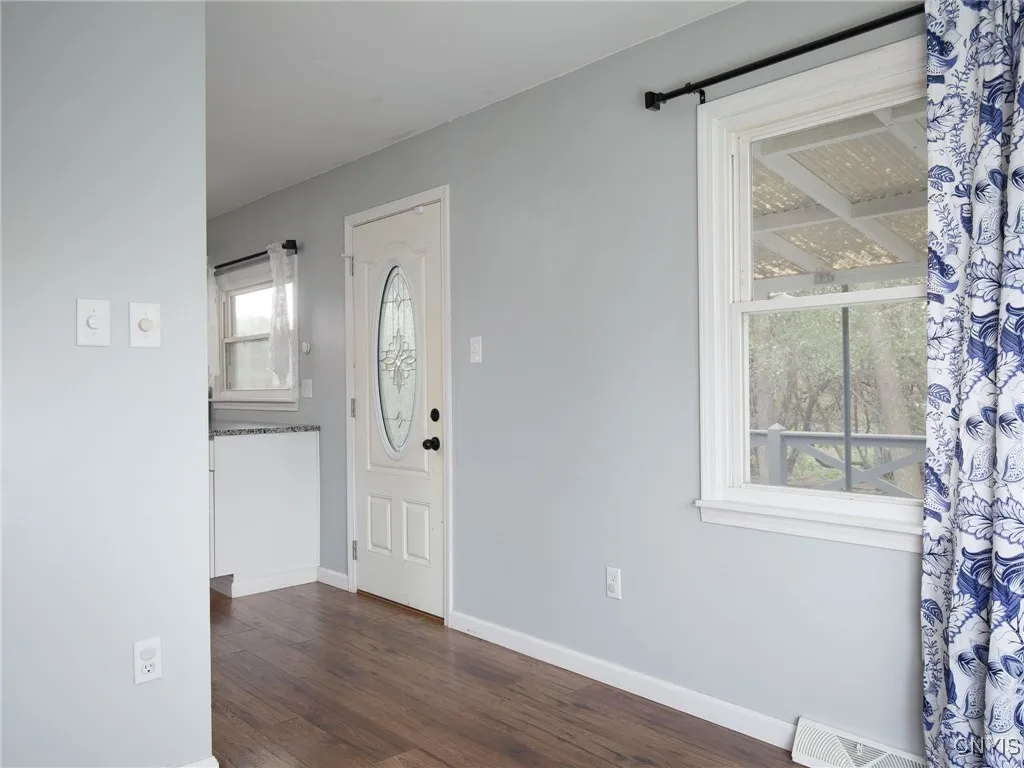 20201 Overlook Drive, Watertown Town, New York 136, Watertown Town, New York 13601, 3 Bedrooms Bedrooms, 8 Rooms Rooms,1 BathroomBathrooms,Residential Lease,For Rent,20201 Overlook Drive, Watertown Town, New York 136,0,S1650519