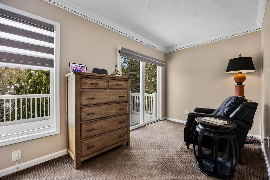 40 Thendara Lane, Irondequoit, New York 14617, Irondequoit, New York 14617, 4 Bedrooms Bedrooms, 8 Rooms Rooms,3 BathroomsBathrooms,Residential,For Sale,40 Thendara Lane, Irondequoit, New York 14617,0,R1650400