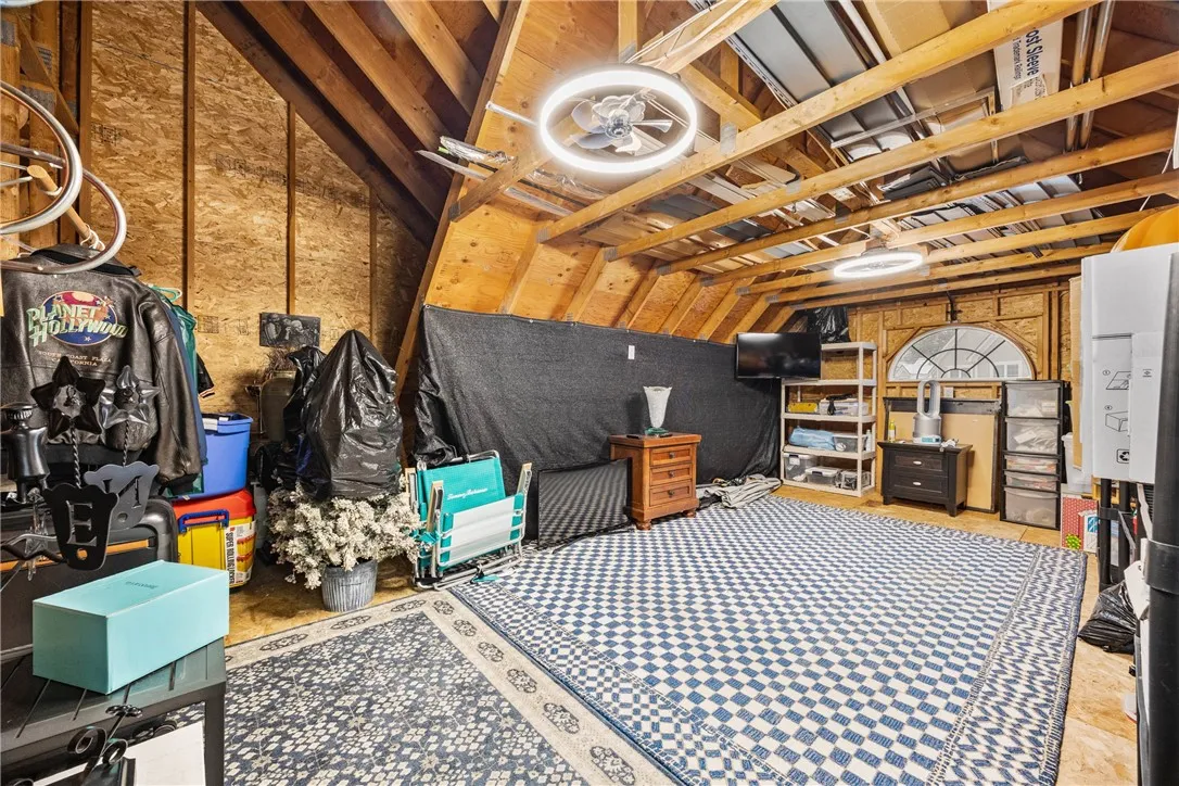 40 Thendara Lane, Irondequoit, New York 14617, Irondequoit, New York 14617, 4 Bedrooms Bedrooms, 8 Rooms Rooms,3 BathroomsBathrooms,Residential,For Sale,40 Thendara Lane, Irondequoit, New York 14617,0,R1650400