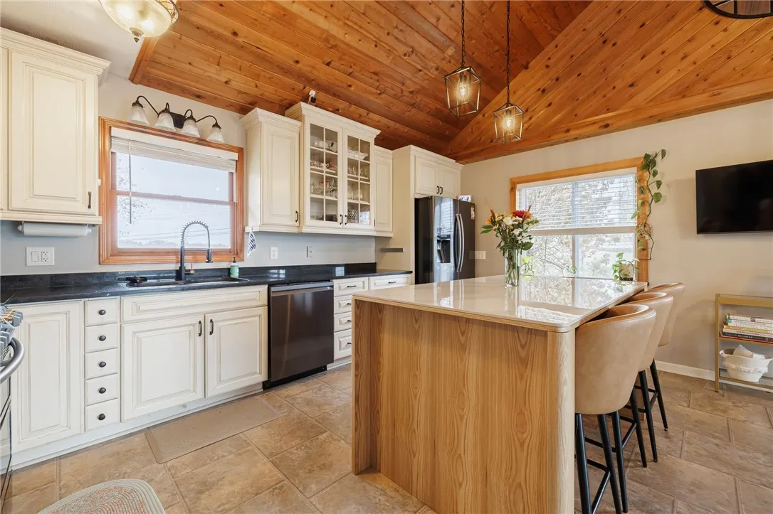 7741 Bear Swamp Road, Williamson, New York 14589, Williamson, New York 14589, 3 Bedrooms Bedrooms, 8 Rooms Rooms,2 BathroomsBathrooms,Residential,For Sale,7741 Bear Swamp Road, Williamson, New York 14589,0,R1650129