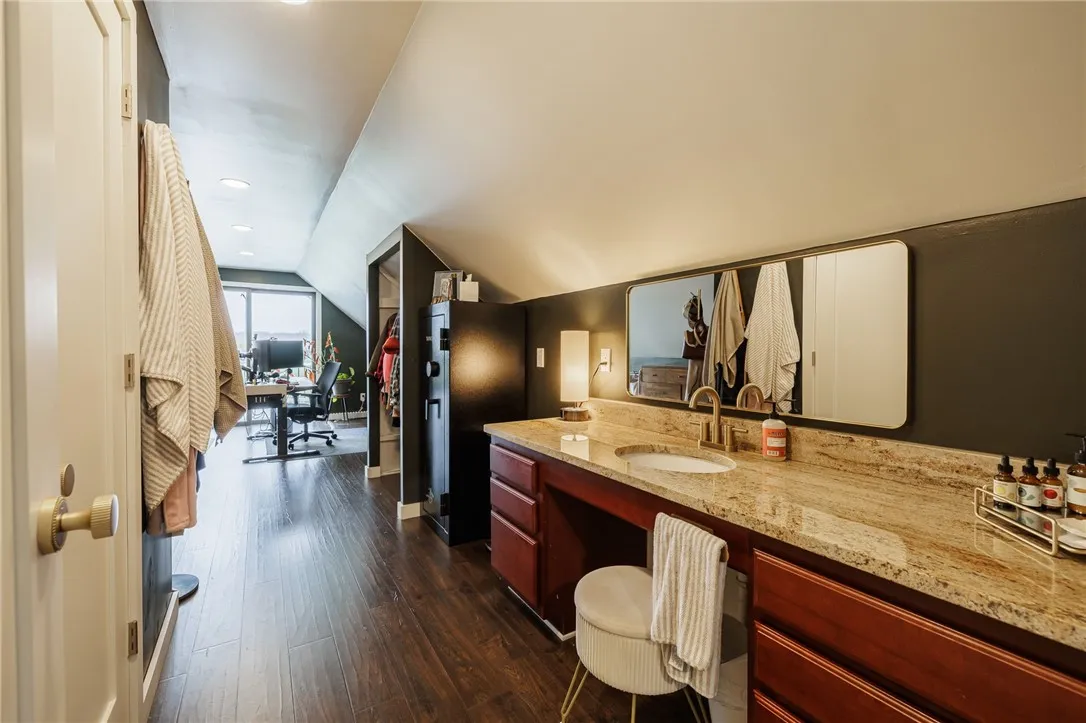 7741 Bear Swamp Road, Williamson, New York 14589, Williamson, New York 14589, 3 Bedrooms Bedrooms, 8 Rooms Rooms,2 BathroomsBathrooms,Residential,For Sale,7741 Bear Swamp Road, Williamson, New York 14589,0,R1650129