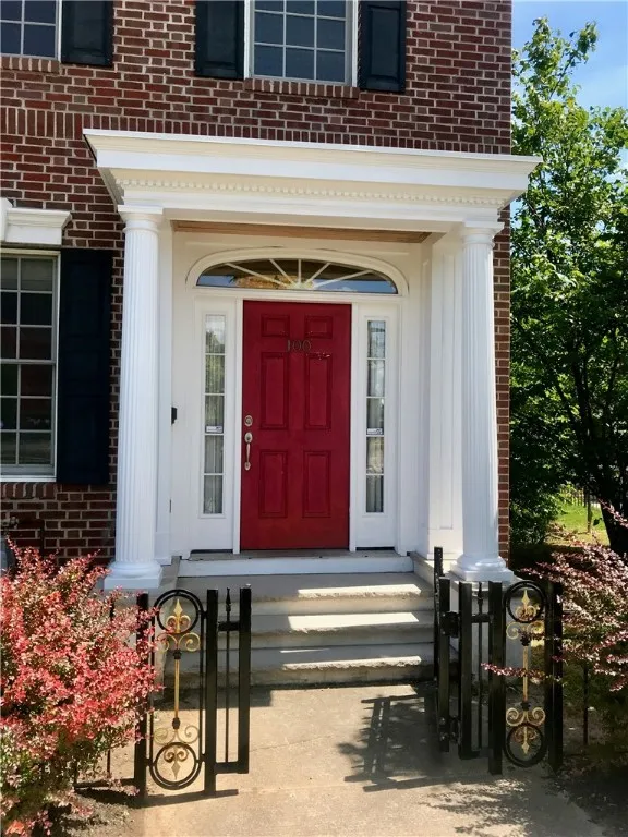 100 South Union Street, Rochester, New York 14507, Rochester, New York 14507, 3 Bedrooms Bedrooms, 7 Rooms Rooms,2 BathroomsBathrooms,Residential,For Sale,100 South Union Street, Rochester, New York 14507,0,R1650295