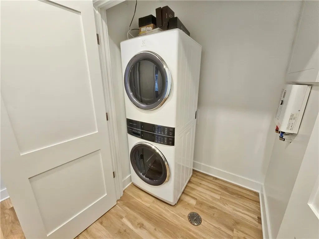 131 Water Street 111, Milo, New York 14527, Milo, New York 14527, 2 Bedrooms Bedrooms, 4 Rooms Rooms,2 BathroomsBathrooms,Residential,For Sale,131 Water Street 111, Milo, New York 14527,0,R1650518