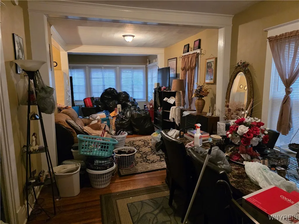 12 Olcott Place, Cheektowaga, New York 14225, Cheektowaga, New York 14225, 5 Bedrooms Bedrooms, 9 Rooms Rooms,2 BathroomsBathrooms,Residential,For Sale,12 Olcott Place, Cheektowaga, New York 14225,0,B1650516