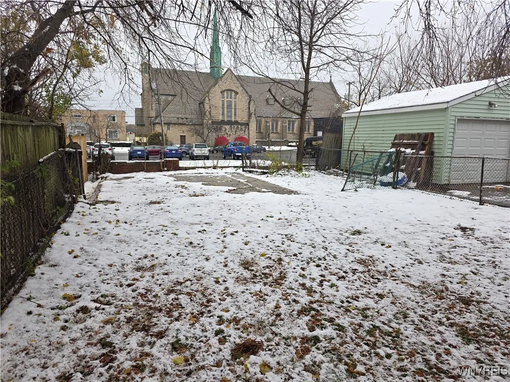 12 Olcott Place, Cheektowaga, New York 14225, Cheektowaga, New York 14225, 5 Bedrooms Bedrooms, 9 Rooms Rooms,2 BathroomsBathrooms,Residential,For Sale,12 Olcott Place, Cheektowaga, New York 14225,0,B1650516