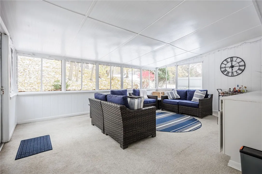 2 Park Bluff Way, Pittsford, New York 14534, Pittsford, New York 14534, 4 Bedrooms Bedrooms, 9 Rooms Rooms,2 BathroomsBathrooms,Residential,For Sale,2 Park Bluff Way, Pittsford, New York 14534,0,R1650508