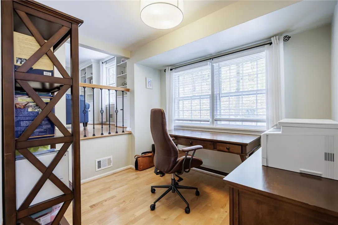 2 Park Bluff Way, Pittsford, New York 14534, Pittsford, New York 14534, 4 Bedrooms Bedrooms, 9 Rooms Rooms,2 BathroomsBathrooms,Residential,For Sale,2 Park Bluff Way, Pittsford, New York 14534,0,R1650508