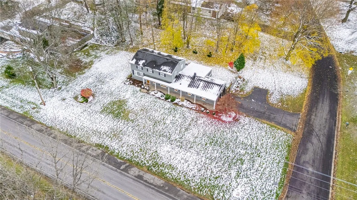 2 Park Bluff Way, Pittsford, New York 14534, Pittsford, New York 14534, 4 Bedrooms Bedrooms, 9 Rooms Rooms,2 BathroomsBathrooms,Residential,For Sale,2 Park Bluff Way, Pittsford, New York 14534,0,R1650508