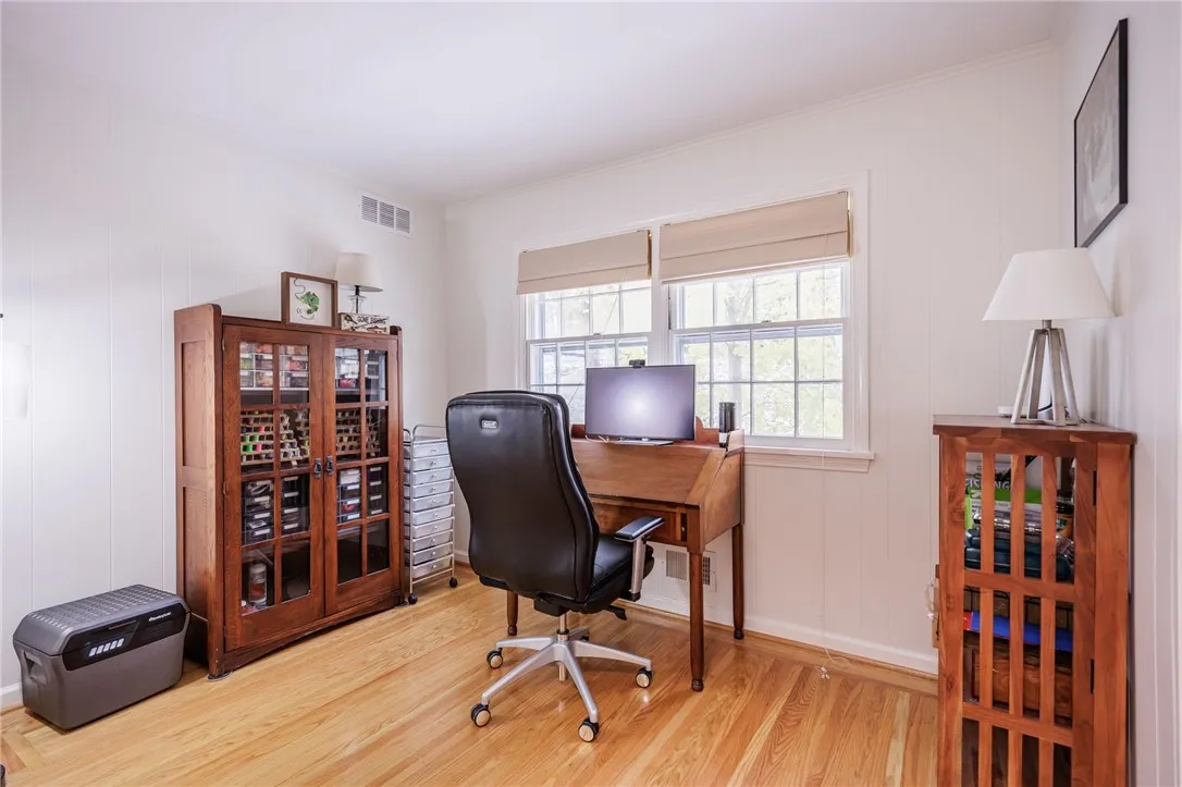 2 Park Bluff Way, Pittsford, New York 14534, Pittsford, New York 14534, 4 Bedrooms Bedrooms, 9 Rooms Rooms,2 BathroomsBathrooms,Residential,For Sale,2 Park Bluff Way, Pittsford, New York 14534,0,R1650508