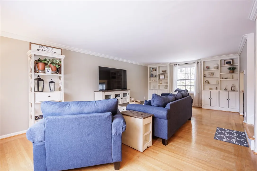 2 Park Bluff Way, Pittsford, New York 14534, Pittsford, New York 14534, 4 Bedrooms Bedrooms, 9 Rooms Rooms,2 BathroomsBathrooms,Residential,For Sale,2 Park Bluff Way, Pittsford, New York 14534,0,R1650508