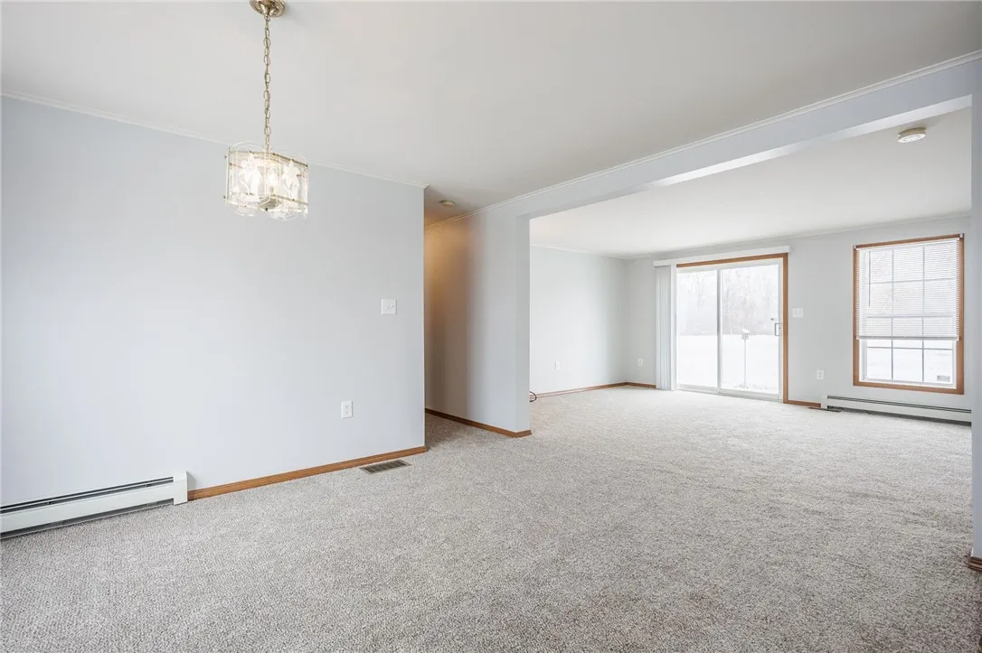 4543 Kyte Road, Farmington, New York 14548, Farmington, New York 14548, 3 Bedrooms Bedrooms, 6 Rooms Rooms,2 BathroomsBathrooms,Residential,For Sale,4543 Kyte Road, Farmington, New York 14548,0,R1648627