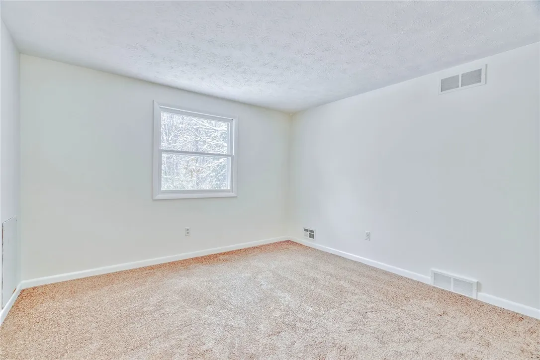 16 Beaman Road West, Ogden, New York 14624, Ogden, New York 14624, 4 Bedrooms Bedrooms, ,2 BathroomsBathrooms,Residential,For Sale,16 Beaman Road West, Ogden, New York 14624,0,R1650160