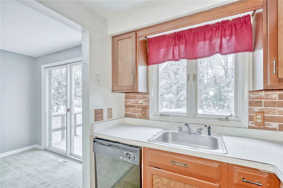 16 Beaman Road West, Ogden, New York 14624, Ogden, New York 14624, 4 Bedrooms Bedrooms, ,2 BathroomsBathrooms,Residential,For Sale,16 Beaman Road West, Ogden, New York 14624,0,R1650160