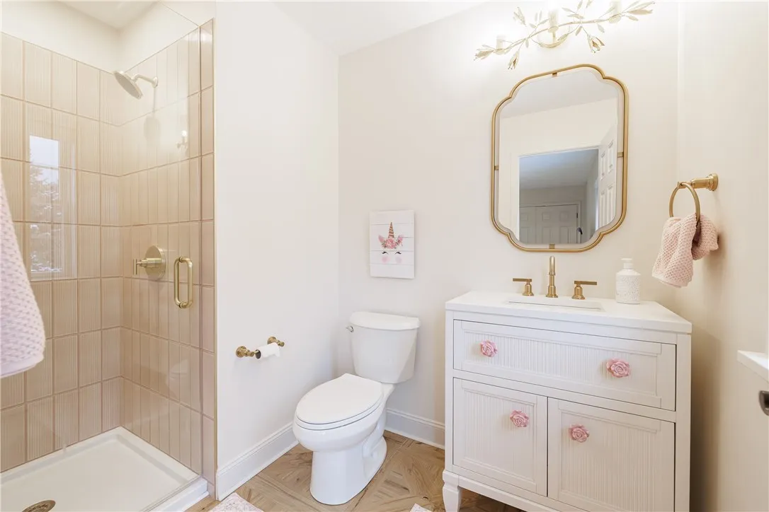 9 Lusk Farm Circle, Pittsford, New York 14534, Pittsford, New York 14534, 5 Bedrooms Bedrooms, 10 Rooms Rooms,5 BathroomsBathrooms,Residential,For Sale,9 Lusk Farm Circle, Pittsford, New York 14534,0,R1650429