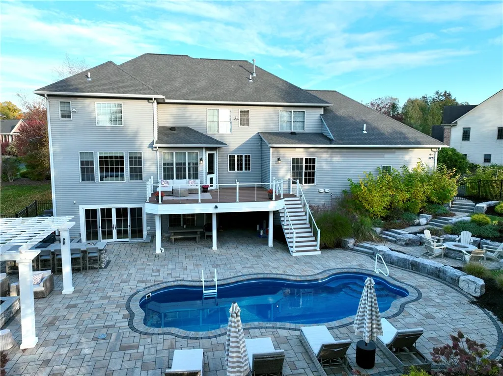 9 Lusk Farm Circle, Pittsford, New York 14534, Pittsford, New York 14534, 5 Bedrooms Bedrooms, 10 Rooms Rooms,5 BathroomsBathrooms,Residential,For Sale,9 Lusk Farm Circle, Pittsford, New York 14534,0,R1650429