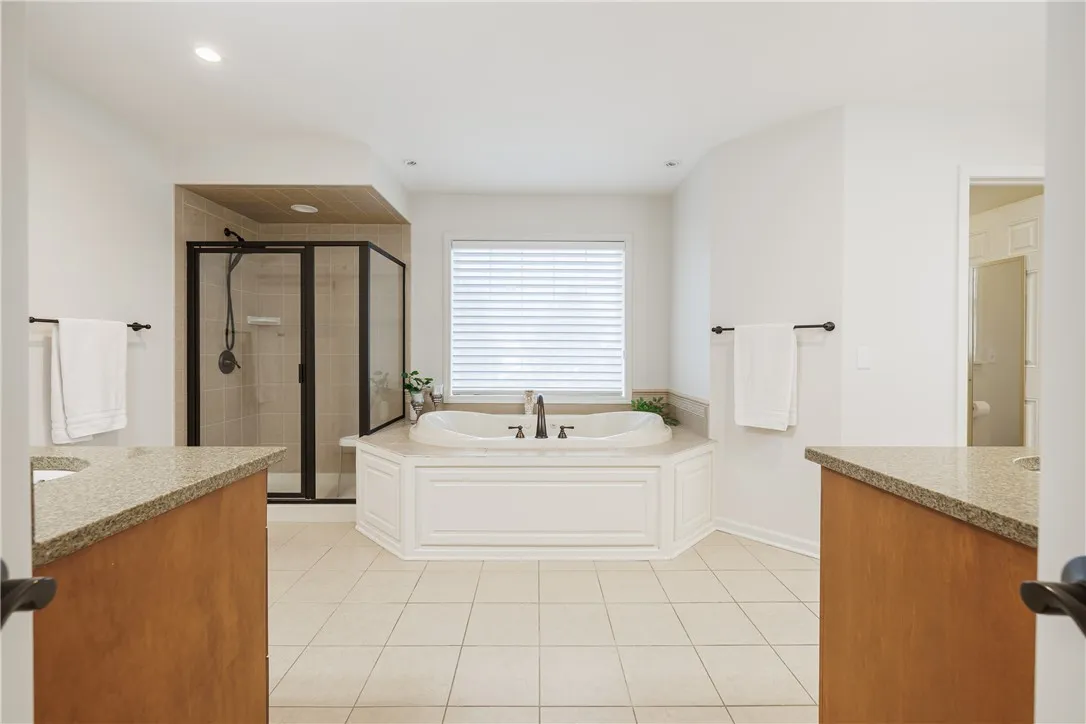 9 Lusk Farm Circle, Pittsford, New York 14534, Pittsford, New York 14534, 5 Bedrooms Bedrooms, 10 Rooms Rooms,5 BathroomsBathrooms,Residential,For Sale,9 Lusk Farm Circle, Pittsford, New York 14534,0,R1650429