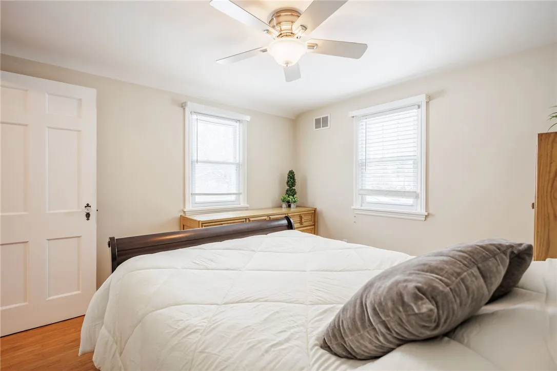 483 Oakwood Road, Greece, New York 14616, Greece, New York 14616, 3 Bedrooms Bedrooms, 8 Rooms Rooms,1 BathroomBathrooms,Residential,For Sale,483 Oakwood Road, Greece, New York 14616,0,R1646959