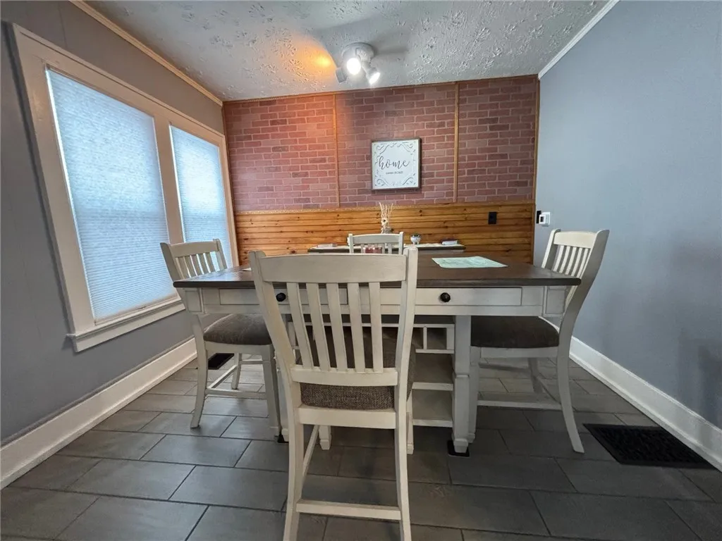 22 Thomas Street, Murray, New York 14470, Murray, New York 14470, 3 Bedrooms Bedrooms, 6 Rooms Rooms,2 BathroomsBathrooms,Residential,For Sale,22 Thomas Street, Murray, New York 14470,0,R1650474