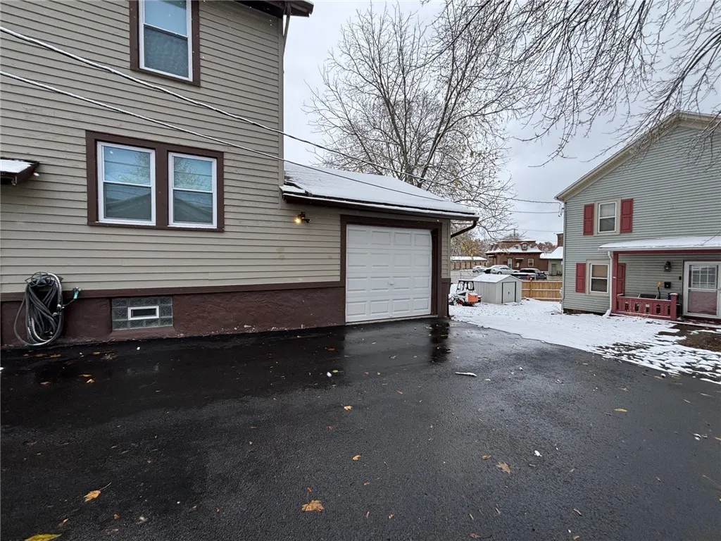 22 Thomas Street, Murray, New York 14470, Murray, New York 14470, 3 Bedrooms Bedrooms, 6 Rooms Rooms,2 BathroomsBathrooms,Residential,For Sale,22 Thomas Street, Murray, New York 14470,0,R1650474