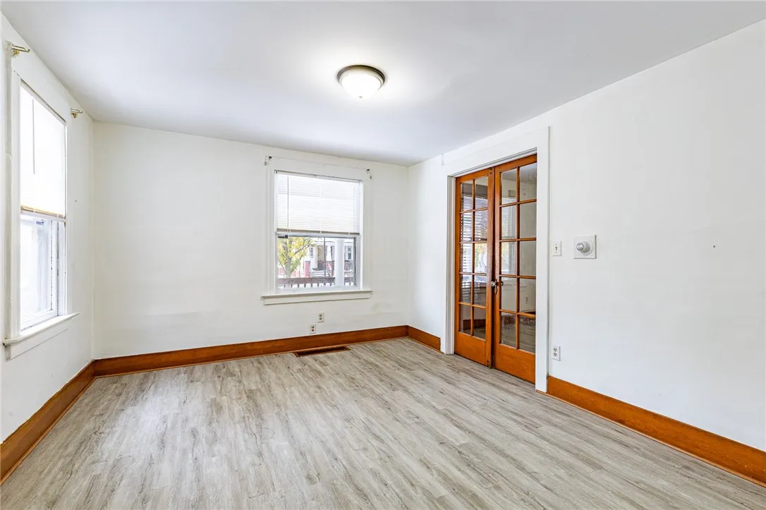 263 Weyl Street, Rochester, New York 14621, Rochester, New York 14621, 3 Bedrooms Bedrooms, 5 Rooms Rooms,1 BathroomBathrooms,Residential,For Sale,263 Weyl Street, Rochester, New York 14621,0,R1650511