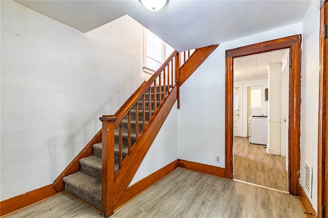 263 Weyl Street, Rochester, New York 14621, Rochester, New York 14621, 3 Bedrooms Bedrooms, 5 Rooms Rooms,1 BathroomBathrooms,Residential,For Sale,263 Weyl Street, Rochester, New York 14621,0,R1650511