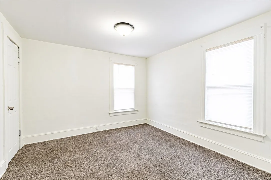 263 Weyl Street, Rochester, New York 14621, Rochester, New York 14621, 3 Bedrooms Bedrooms, 5 Rooms Rooms,1 BathroomBathrooms,Residential,For Sale,263 Weyl Street, Rochester, New York 14621,0,R1650511