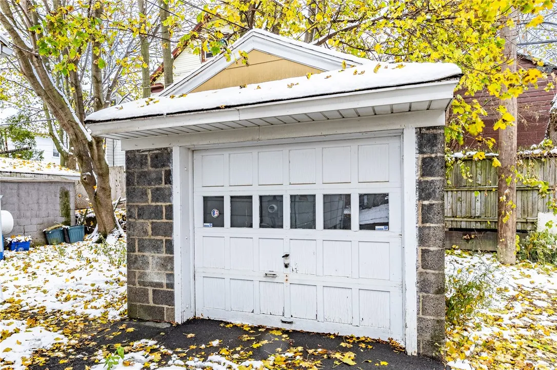 263 Weyl Street, Rochester, New York 14621, Rochester, New York 14621, 3 Bedrooms Bedrooms, 5 Rooms Rooms,1 BathroomBathrooms,Residential,For Sale,263 Weyl Street, Rochester, New York 14621,0,R1650511