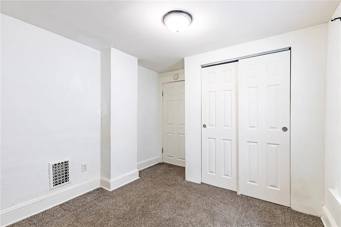 263 Weyl Street, Rochester, New York 14621, Rochester, New York 14621, 3 Bedrooms Bedrooms, 5 Rooms Rooms,1 BathroomBathrooms,Residential,For Sale,263 Weyl Street, Rochester, New York 14621,0,R1650511