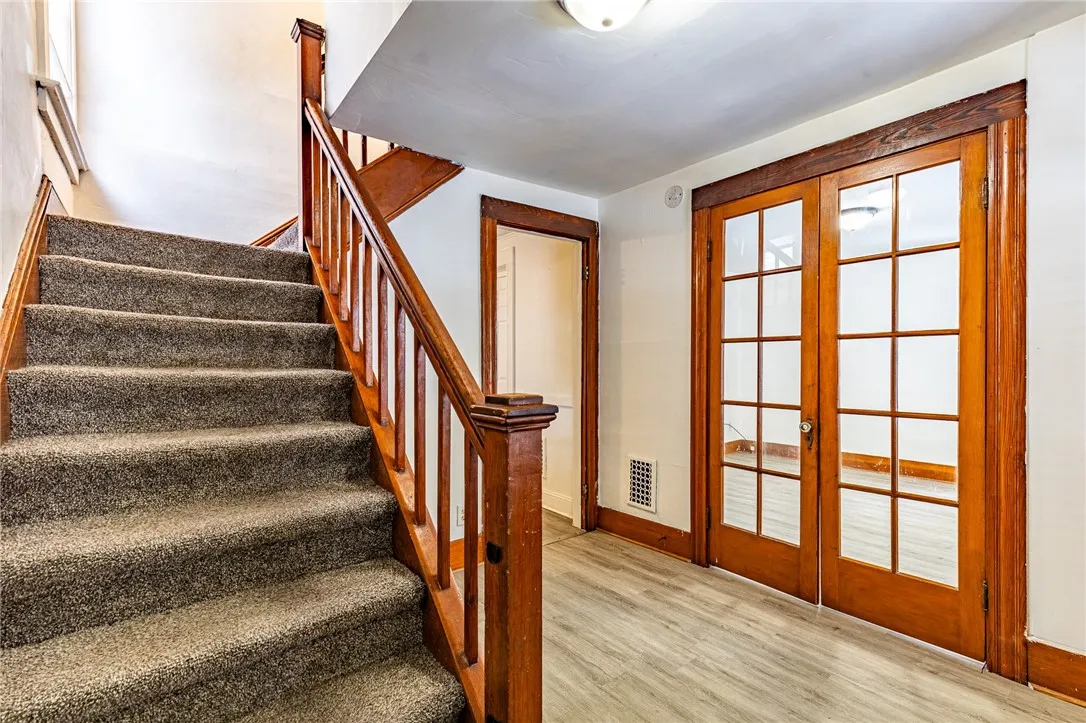 263 Weyl Street, Rochester, New York 14621, Rochester, New York 14621, 3 Bedrooms Bedrooms, 5 Rooms Rooms,1 BathroomBathrooms,Residential,For Sale,263 Weyl Street, Rochester, New York 14621,0,R1650511