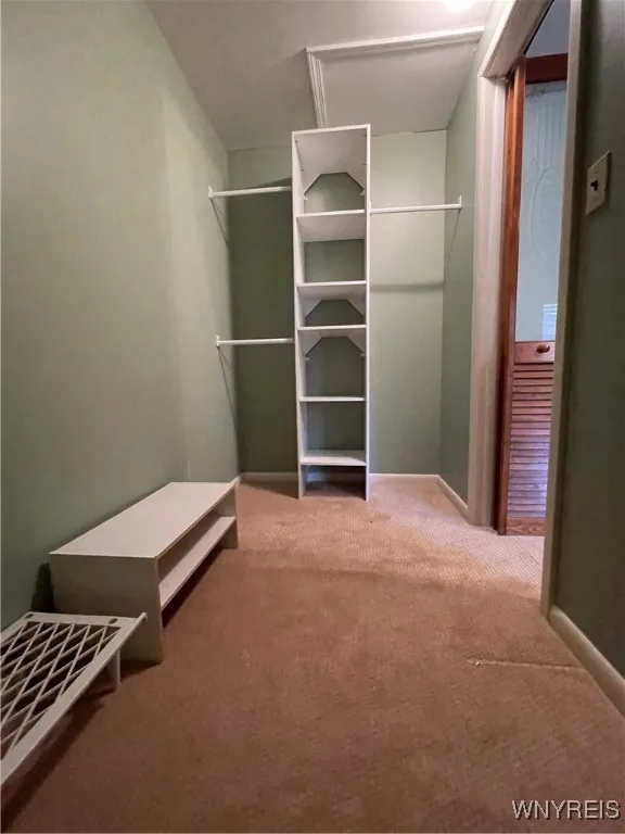 28 Westwood Drive, Tonawanda, New York 14150, Tonawanda, New York 14150, 5 Bedrooms Bedrooms, 9 Rooms Rooms,2 BathroomsBathrooms,Residential,For Sale,28 Westwood Drive, Tonawanda, New York 14150,0,B1650021